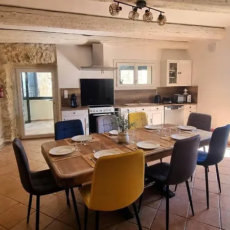 Holiday home Mas La Valette - Authenticite Et Bien-etre !